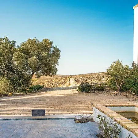 Awesome In W/ Outdoor Swimming Pool, Wifi And 8 Bedrooms